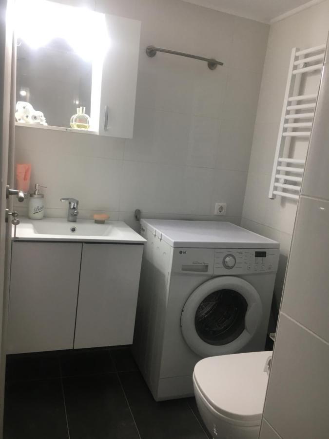 Home Sweet Home - 1 Bedroom Apartment Atena Exterior foto