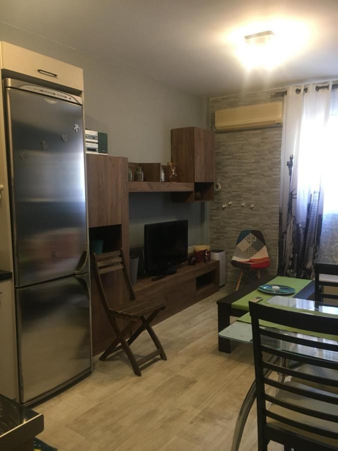 Home Sweet Home - 1 Bedroom Apartment Atena Exterior foto
